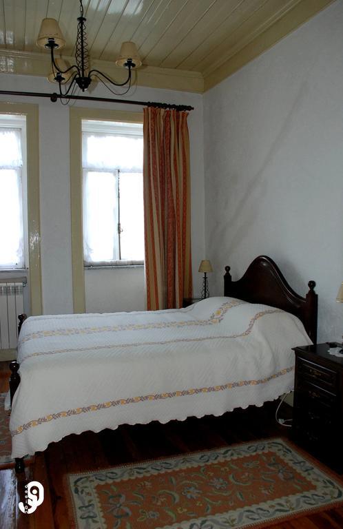 Quinta Dos Barbas Hostal Oliveira do Hospital Habitación foto